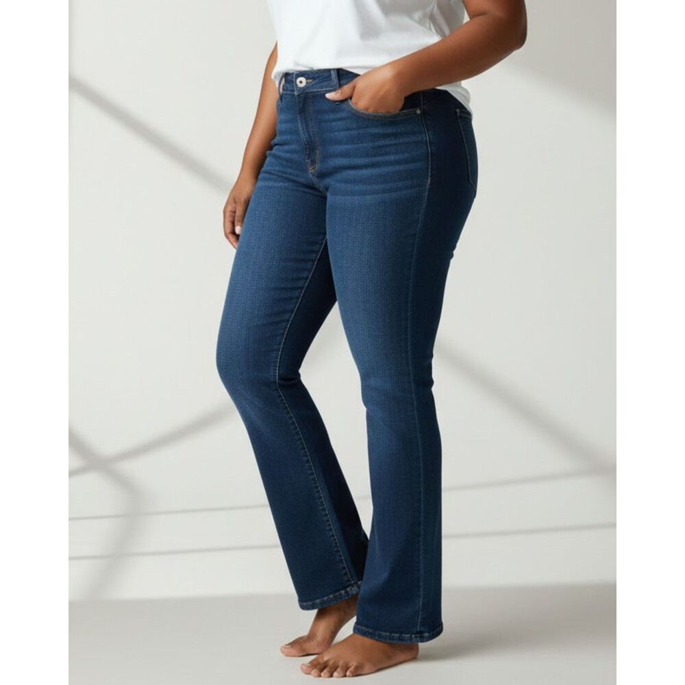 Style & Co Curvy Bootcut Mid Rise Stretch Slimming Pocket Sz 14 NWT Stream Wash